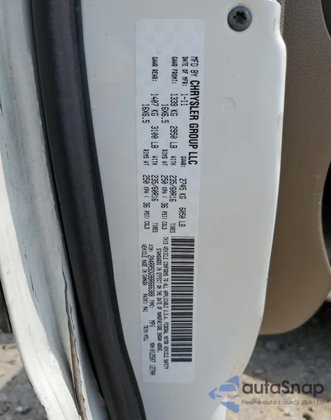 2011 Chrysler Town & Country Touring z USA, uszkodzony, nr VIN 2A4RR5DG9BR666388